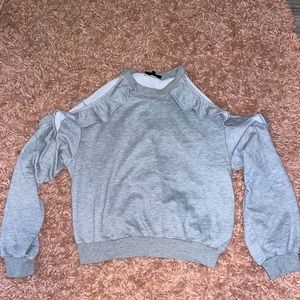 gray pullover sweatshirt